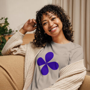 Women’s Relaxed Tee — 𝘔𝘪𝘯𝘪𝘮𝘢𝘭𝘪𝘴𝘵 𝘉𝘭𝘰𝘰𝘮