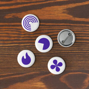 Set of pin buttons